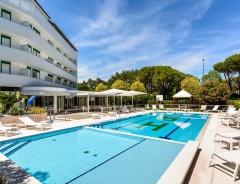 Hotel Smeraldo ***+ - wczasy Lignano Sabbiadoro - Północny Adriatyk - Włochy 2025 | e-wlochy.pl