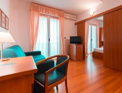 Hotel Loano 2 Village  **** - wczasy Loano - Wybrzeże Liguryjskie - Włochy 2026 | e-wlochy.pl