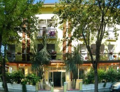 Hotel Metron *** - wczasy Cesenatico - Emilia Romagna - Włochy 2026 | e-wlochy.pl