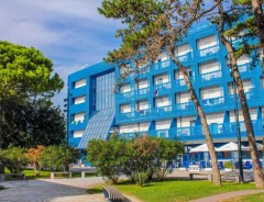 Hotel BELLA ITALIA & EFA VILLAGE *** - wczasy Lignano Sabbiadoro - Północny Adriatyk - Włochy 2026 | e-wlochy.pl