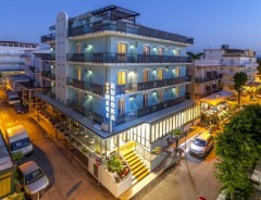 Hotel AURORA MARE - RIMINI *** - wczasy Rimini - Emilia Romagna - Włochy 2026 | e-wlochy.pl