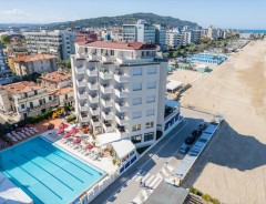 Pesaro - Hotel UNAHOTELS IMPERIAL SPORT HOTEL - PESARO ****