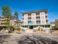 Hotel NEW BRISTOL - CESENATICO *** - wczasy Cesenatico - Emilia Romagna - Włochy 2026 | e-wlochy.pl