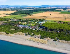 CABIN OR BUNGALOW Camping Gitavillage California 
  - wczasy Marina di Montalto - Lacjum - Włochy 2027 | e-wlochy.pl