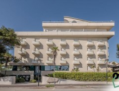 Giulianova - HOTEL HOTIDAY ROOM COLLECTION GIULIANOVA 