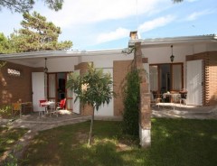 Villaggio AZALEA 
  - wczasy Lignano Pineta - Północny Adriatyk - Włochy 2025 | e-wlochy.pl