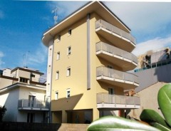 Apartament BELLAROSA 
  - wczasy Lignano Sabbiadoro - Północny Adriatyk - Włochy 2025 | e-wlochy.pl