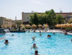 Caorle - Lido Altanea - Villaggio QUERCIA 
      