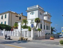 San Vincenzo - Rezidence VILLA PIANI