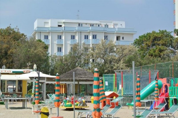 5LI01345_1.jpg