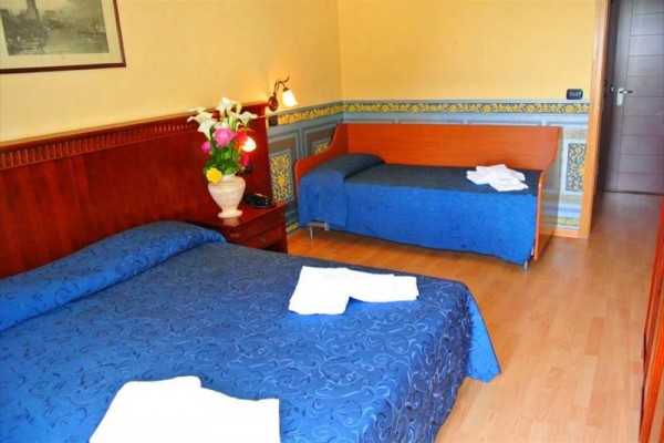 5LI01345_6.jpg