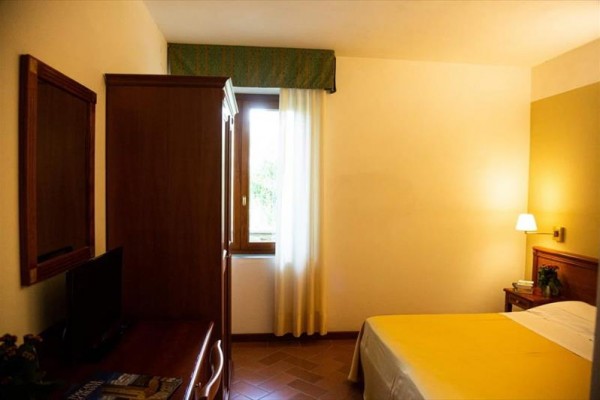 5LI15203_9.jpg