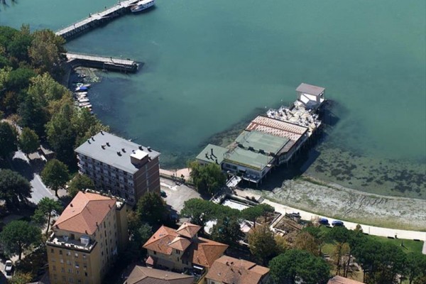 5LI18148_11.jpg