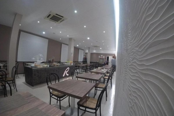 5LP00192_1685.jpg
