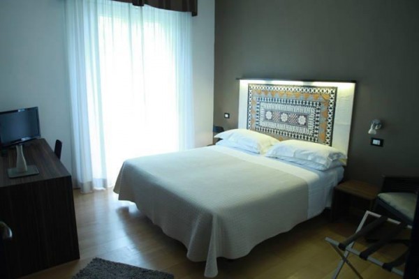 5LP00200_21077.jpg