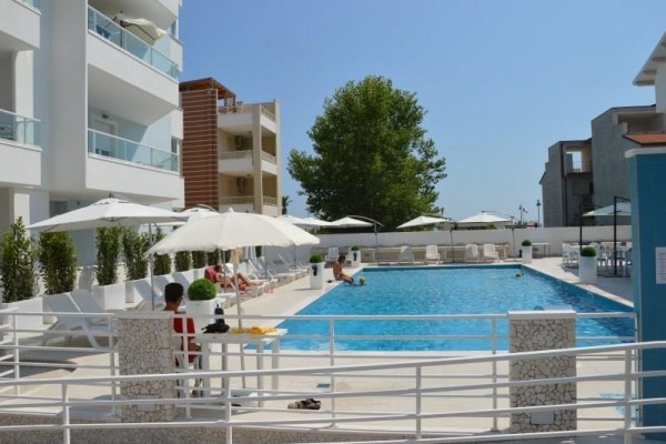 BLUEBAY_ROSETO_05.JPG