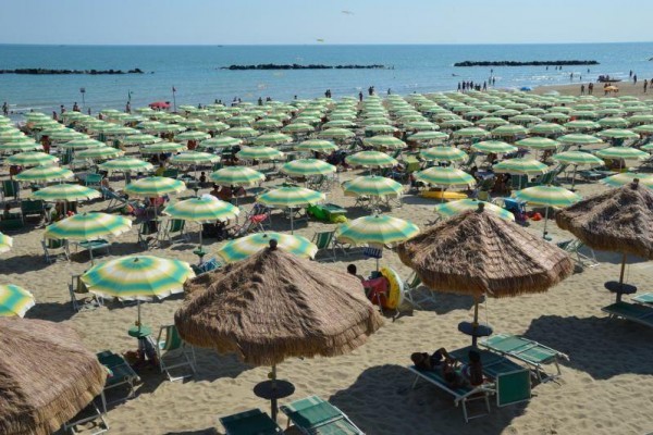 BLUEBAY_ROSETO_13.JPG