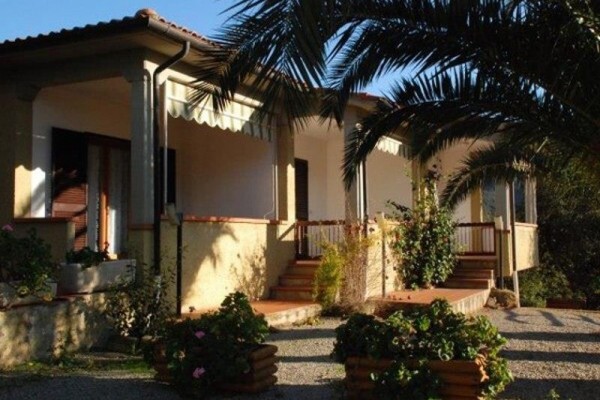 CASA_LUPPOLI_ELBA_1.JPG