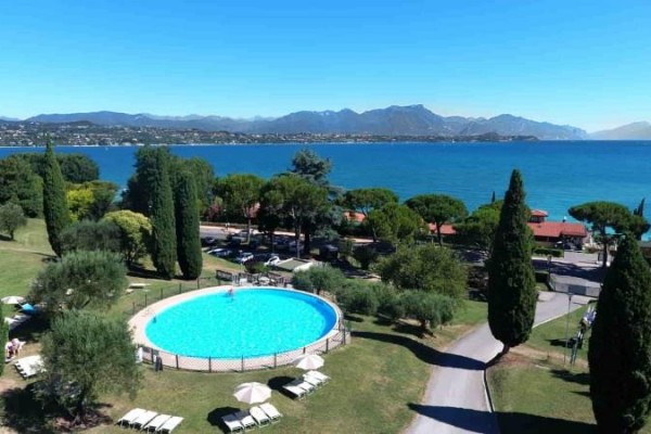 DESENZANO_GLAM_04.JPG