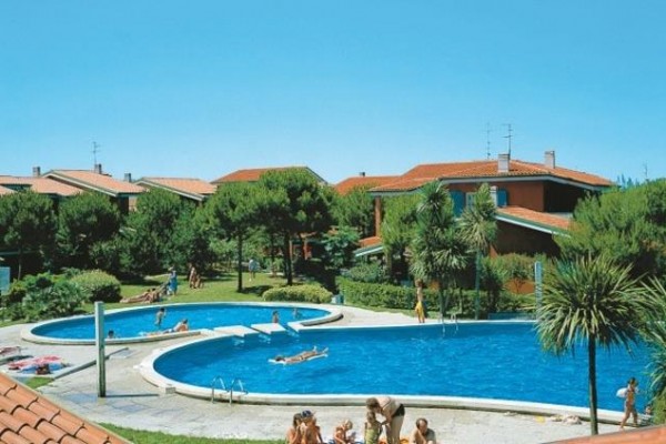 EURO_RESIDENCE_CLUB_BIBIONE_SPIAGGIA_05.JPG