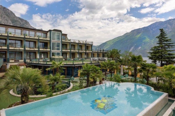 LIMONE_ALEXANDER_01.JPG