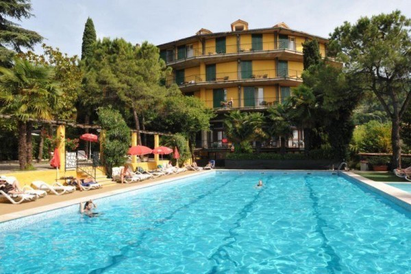 PALME_COMPLEX_GARDA_01.JPG