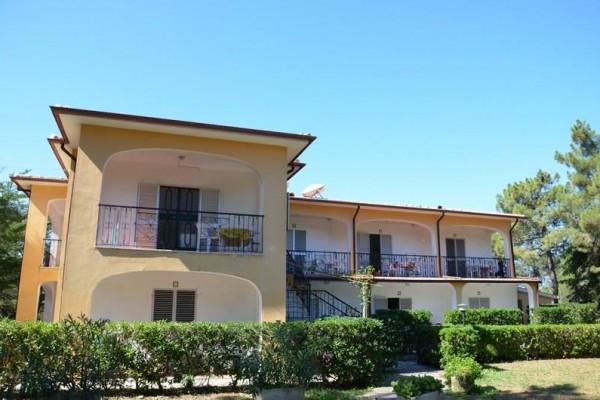 VILLINO_NELL_BOSCO_ELBA_01.JPG