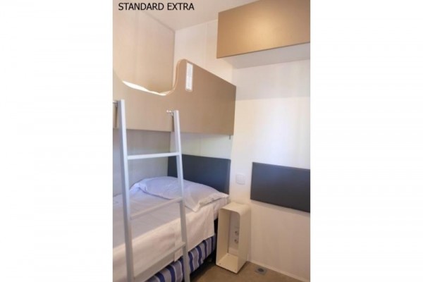 Z_HAPPY_STANDARD_EXTRA_08.JPG